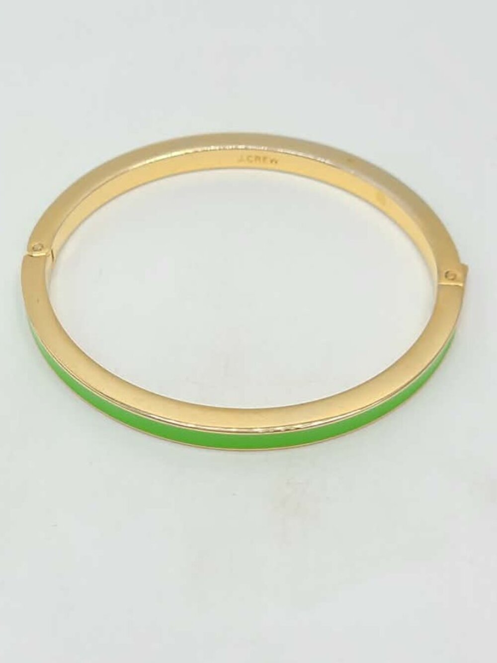 J Crew Green Enamel Gold Tone Hinged Bangle Like New - Picture 3 of 10